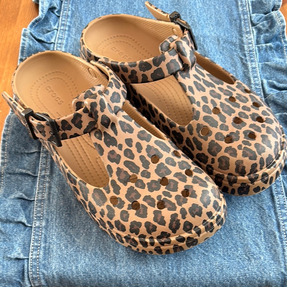 CROCS Clogs